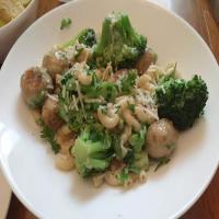Chicken Meatball and Broccoli Macaroni Bowl_image