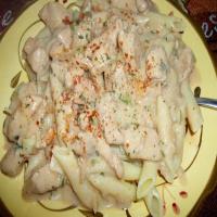 Chicken W/ Sour Cream Sauce Over Penne - Cass's_image