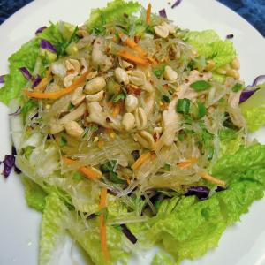 Thai Clear Noodle Salad (Yum Woon Sen) image