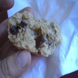 Date Nut Muffins_image