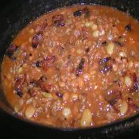 Darn Good Loaded Crockpot BBQ Beans_image