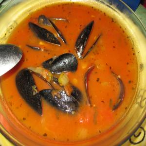 Mussels in Tarragon Tomato Broth_image