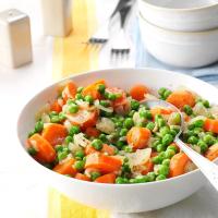 Honey-Butter Peas and Carrots image