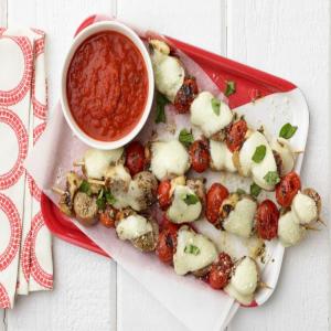 Kids Can Make: Pizza Skewers_image