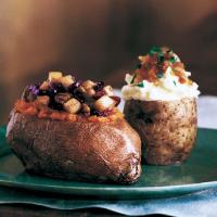 Baked Sweet Potatoes Stuffed with Cranberries, Pears, and Pecans_image