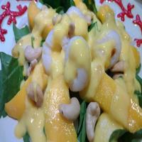 Theresa 's Spinach Salad With Lychee Mango Dressing_image