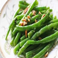 Green Beans With Almonds and Thyme_image