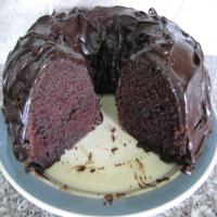 Moist Chocolate Bundt Cake_image