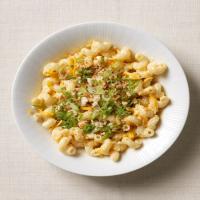Creamy Cheddar Pasta with Scallion Bread Crumbs_image