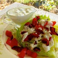 Tasty Blue Cheese Salad Dressing_image