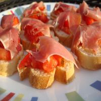 Spanish Tomato Bread With Jamon Serrano (Serrano Ham)_image