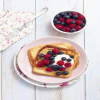 How to Make French Toast That's Just as Easy as It Is Decadent_image