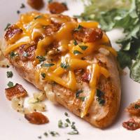 Chicken with Bacon Cheese Topping_image