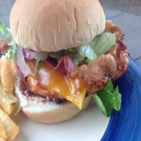BBQ Chicken With Bacon Sandwiches_image