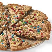 Oatmeal Cookie Pizza image