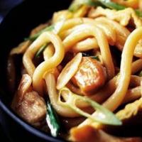 Chicken noodles with black bean sauce image