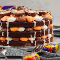 Creme Egg Layer Cake!_image