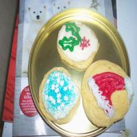 Iced Sugar Cookies (Cake-Like Cookies, Soft Icing) image