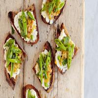 Snap-Pea and Melted-Leek Tartines image