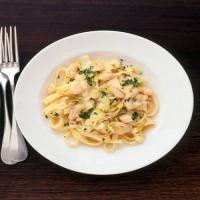 Fettuccine with Leeks and White Beans_image