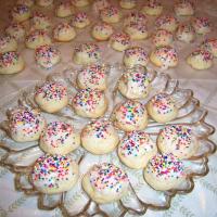 Grandma's Soft Italian Cookies with Frosting_image