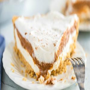 No-Bake Pumpkin Pie Recipe {Easy & Only 10 Minute Prep}_image
