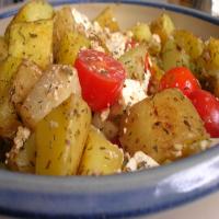 Mediterranean Roasted Potato Salad_image