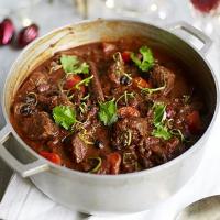 Feed-a-crowd chunky beef chilli_image
