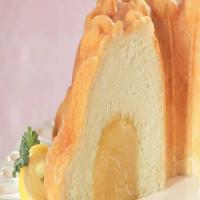 Lemon Cake with Lemon Curd Filling image