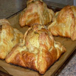 Granny Smith Apples In Puff Pastry_image
