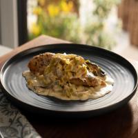 Chicken with Creamy Mushrooms, Fennel and Leeks image