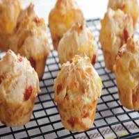 Mini Beer Pimiento Cheese Muffins_image