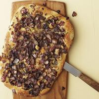 Grilled Onion and Sage Flatbread_image