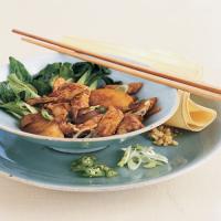 Hot-and-Spicy Chicken with Peaches image