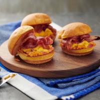 Bacon, Egg, and Pimento Cheese Breakfast Sliders image