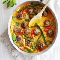 Red Thai meatball curry_image