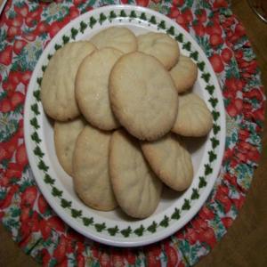 Heavenly tea Cookies (light and crispy) by freda_image