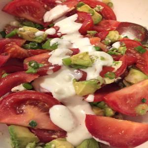 Avocado-Tomato Salad with Bacon and Blue Cheese_image
