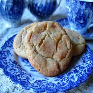 Fantastic Crackle Top Sugar-Cinnamon Cookies image