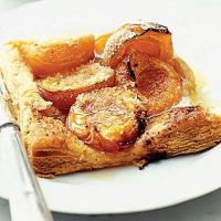 Apricot & almond bistro tart image
