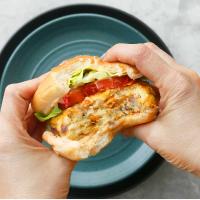 Baked Chicken Burger with Sneaky Veggies_image