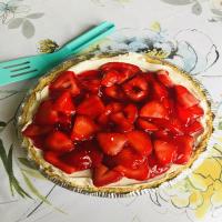 Strawberry Cream Pie To Die For image