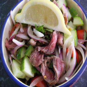 Beef, Mint & Cucumber Salad (21 Day Wonder Diet: Day 10)_image