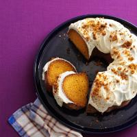 Gingersnap Pumpkin Cake image