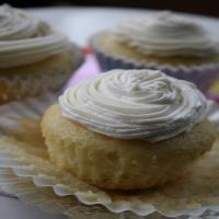 White Chocolate Pudding Buttercream Frosting image