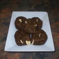 Low-Fat Double Chocolate Chip Cookies_image