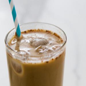 Mexican Iced Coffee with Almond Milk_image
