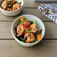 Blistered Green Bean Salad with Shrimp and Toasted Garlic Dressing_image