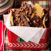 Saltine Cracker Candy with Toasted Pecans_image