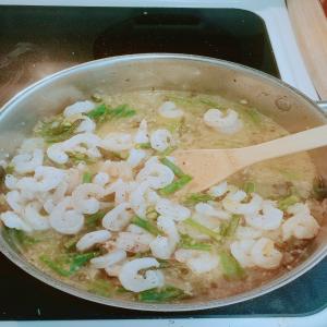 Lemon and White Wine Shrimp Scampi with Asparagus_image